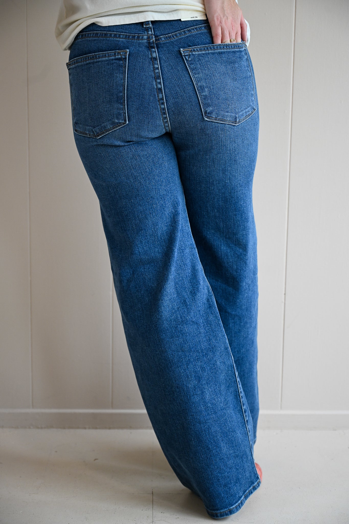 Clark Wide Leg Mid Wash Finished Hem Jeans
