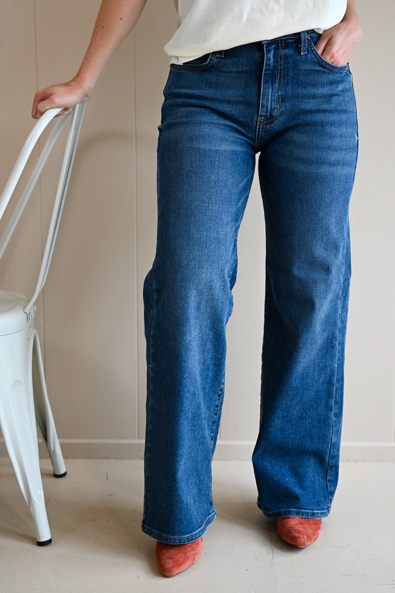 Clark Wide Leg Mid Wash Finished Hem Jeans