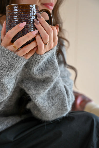 Shell Avenue V Neck Sweater