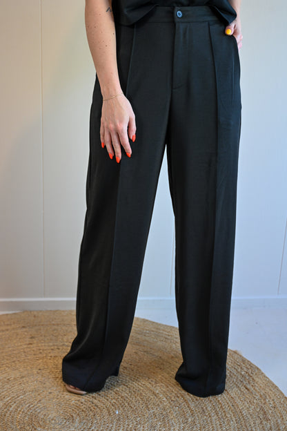 Dewey Avenue Satin Pant