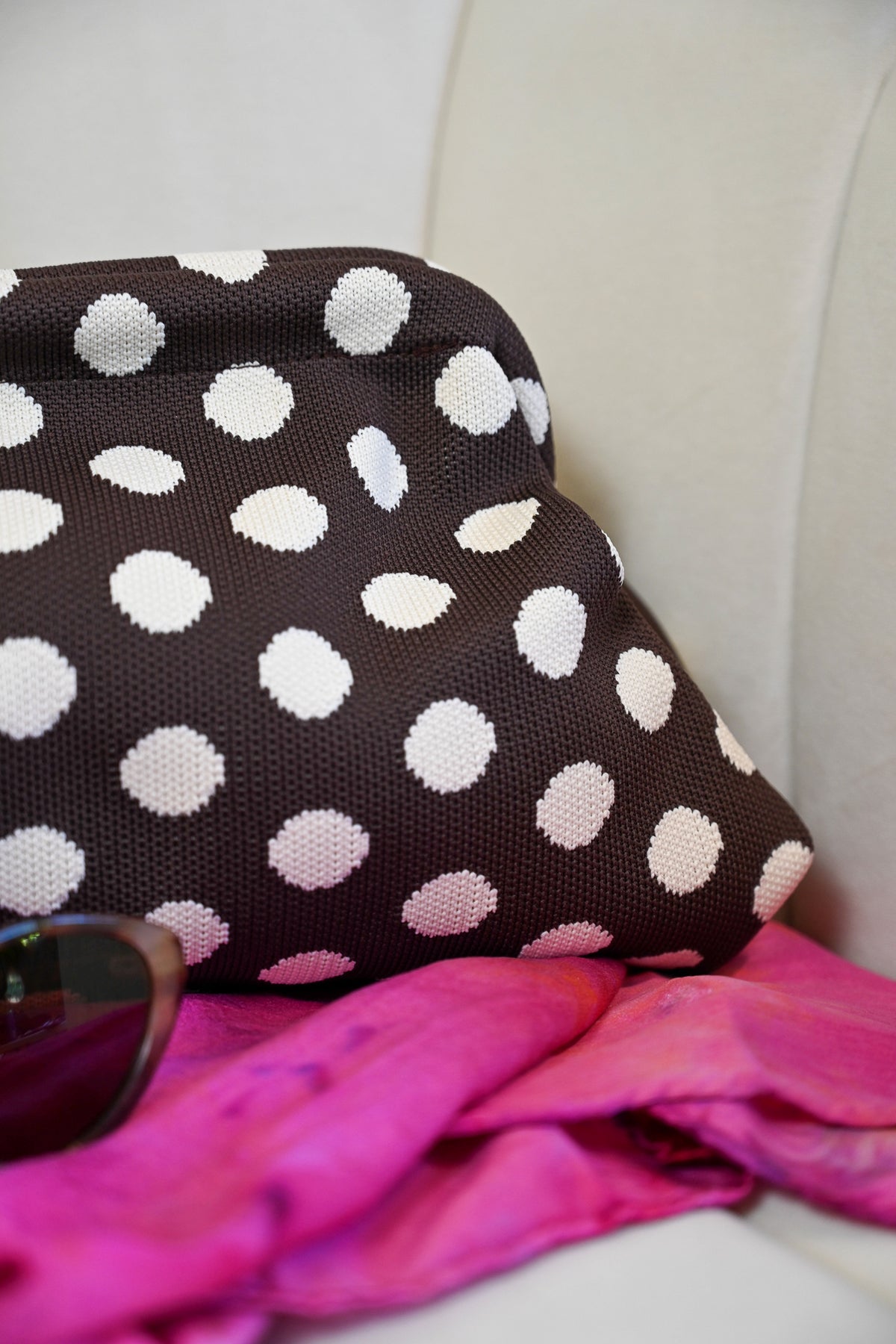 Beach Street Clutch - Chocolate + White