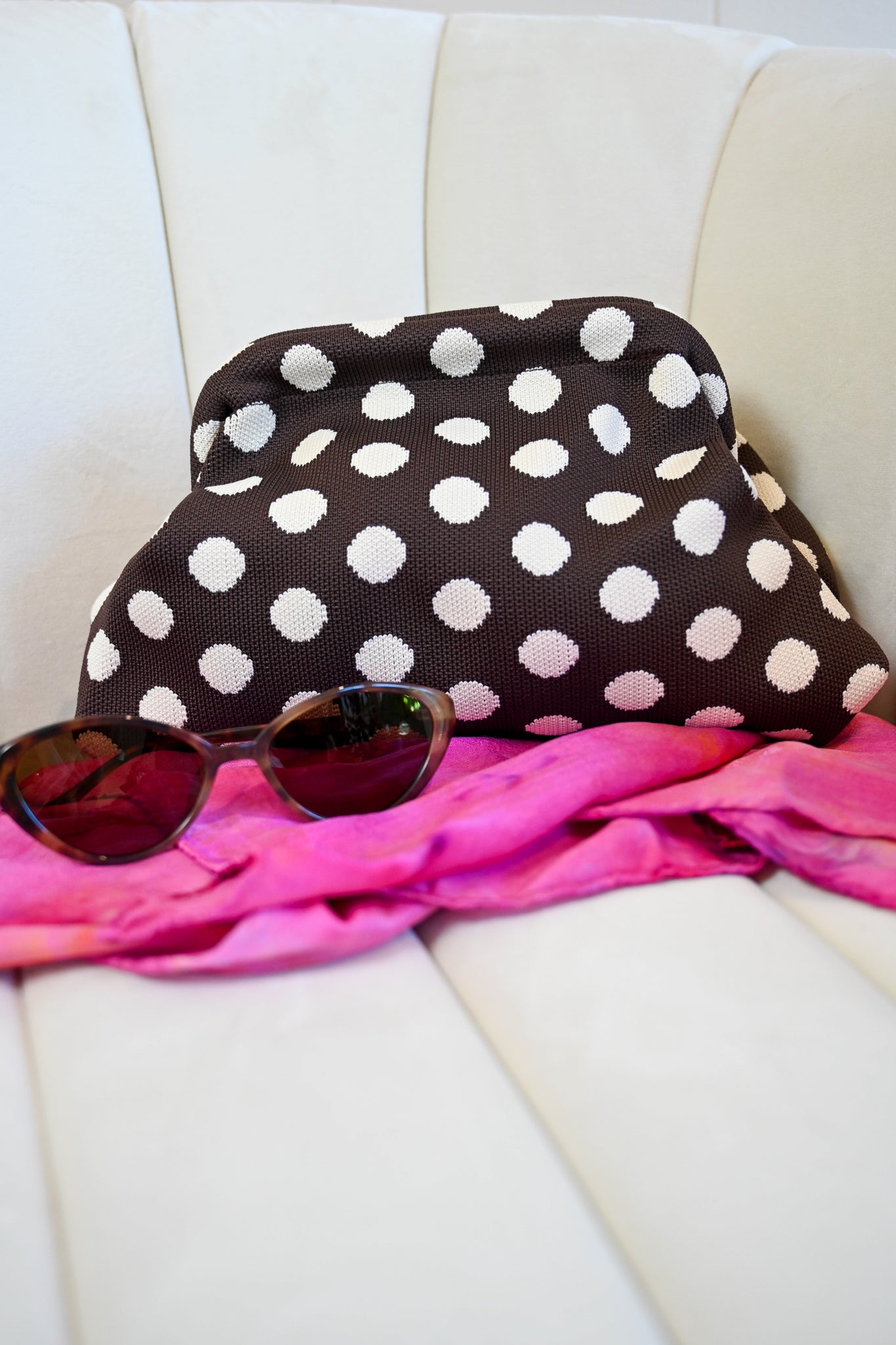 Beach Street Clutch - Chocolate + White