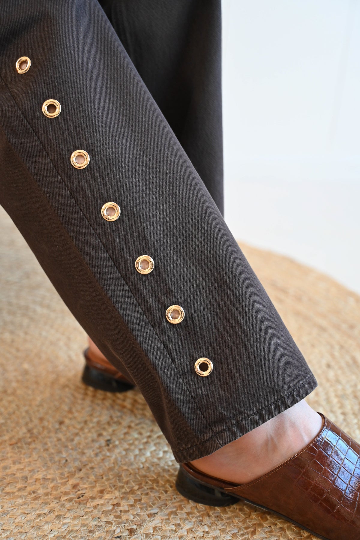 Pine Garden Chocolate Gold Grommets Ankle Jeans