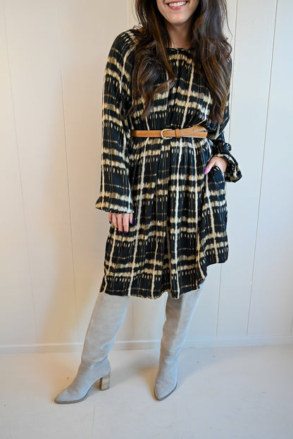 Lobos Avenue Shift Dress