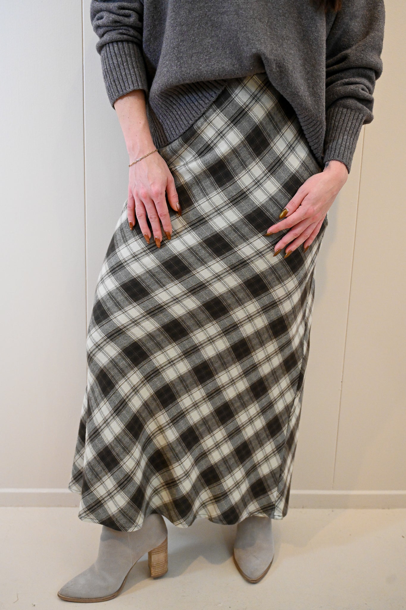 Grand Avenue Plaid Flannel Midi Skirt