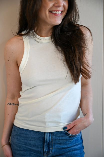 Wave Label - Everyday Tank - Sand