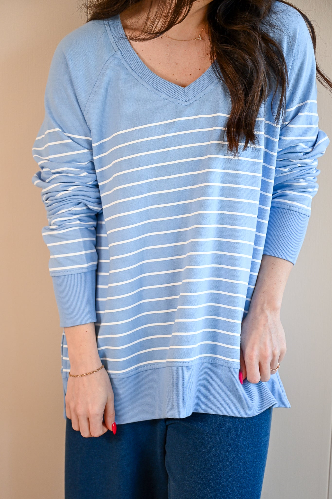 Maple Street V Neck - Stripe Sky